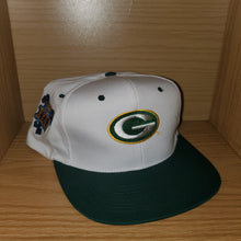 Load image into Gallery viewer, Vintage Green Bay Packers Super Bowl XXXI Patch Hat