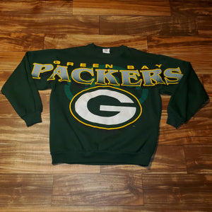 M/L - Vintage Green Bay Packer Spellout Sweater