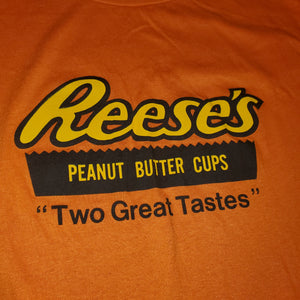 L/XL - Vintage Reeses Peanut Butter Cups Food Promo Shirt