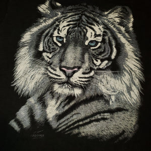 XL - Vintage Nature White Tiger Shirt