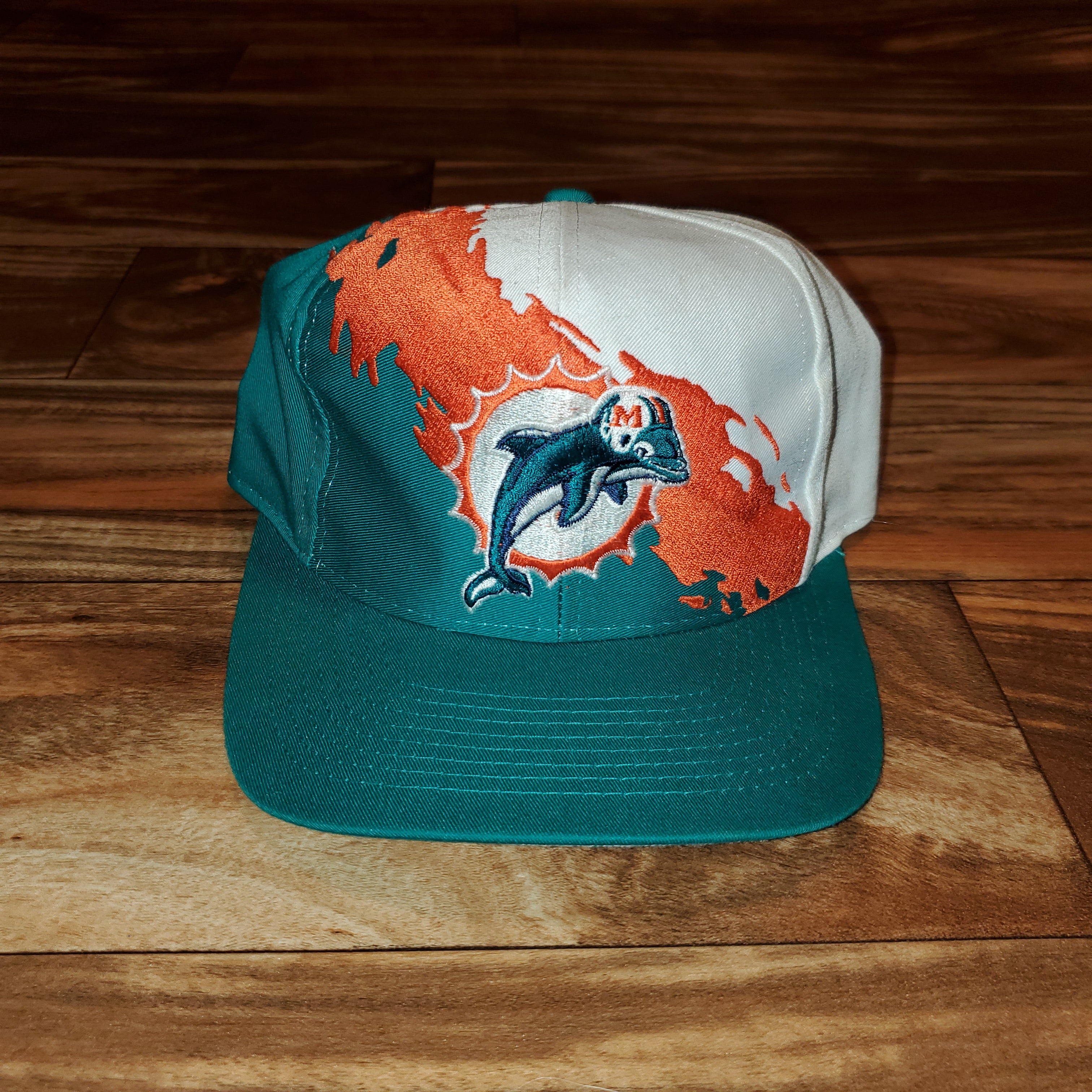 Vintage Logo Athletics Miami Dolphins Splash Hat – Twisted Thrift