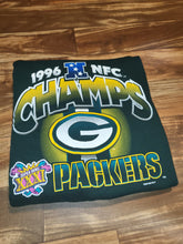 Load image into Gallery viewer, XL - Vintage 1996 Green Bay Packers Super Bowl XXXI Crewneck