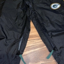 Load image into Gallery viewer, L/XL - Vintage Green Bay Packers Windbreaker Pants