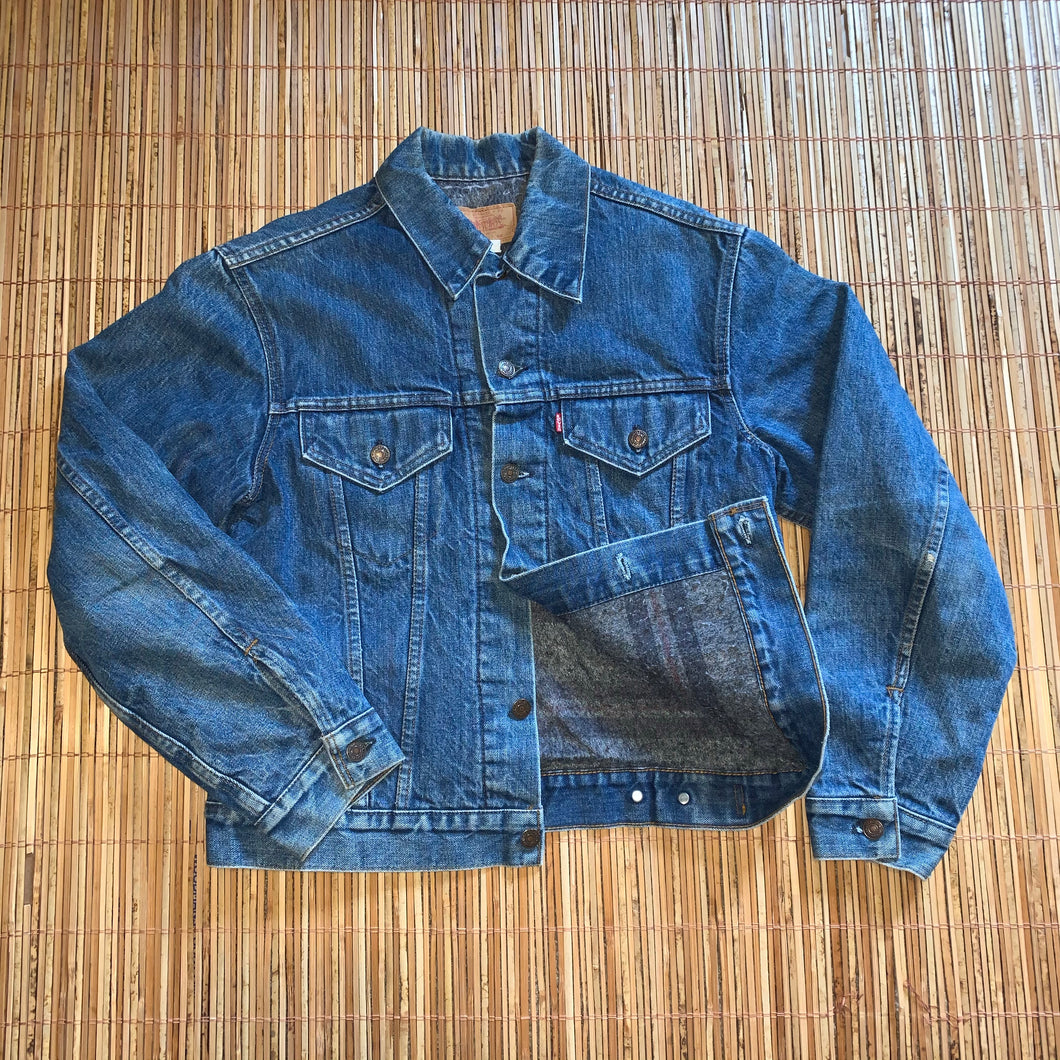 M/L - Vintage 1970s Blanket Lined Denim Levi’s Jacket