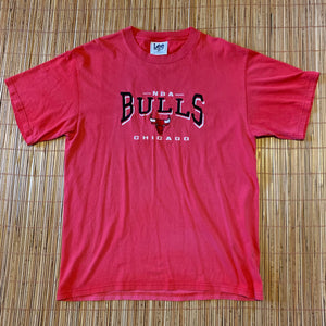 L - Vintage 90s Chicago Bulls Embroidered Shirt