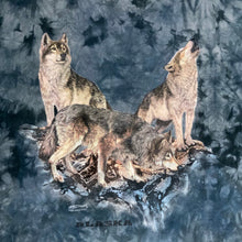 Load image into Gallery viewer, L - Vintage Tie Dye Alaskan Wolf Shirt
