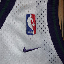 Load image into Gallery viewer, XLL - Nike RARE Ray Allen Milwaukee Bucks Jersey