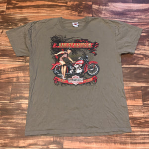 XL - Harley Davidson Milwaukee Pin Up Girl Shirt
