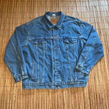 Load image into Gallery viewer, XXXL - Vintage Levi’s Relaxed Trucker Jacket