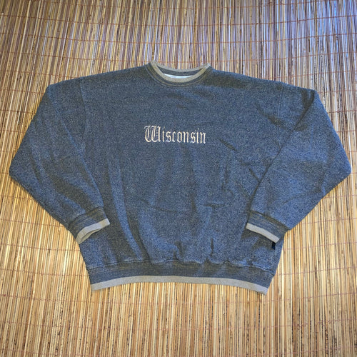 XXL - Vintage Embroidered Wisconsin Sweatshirt