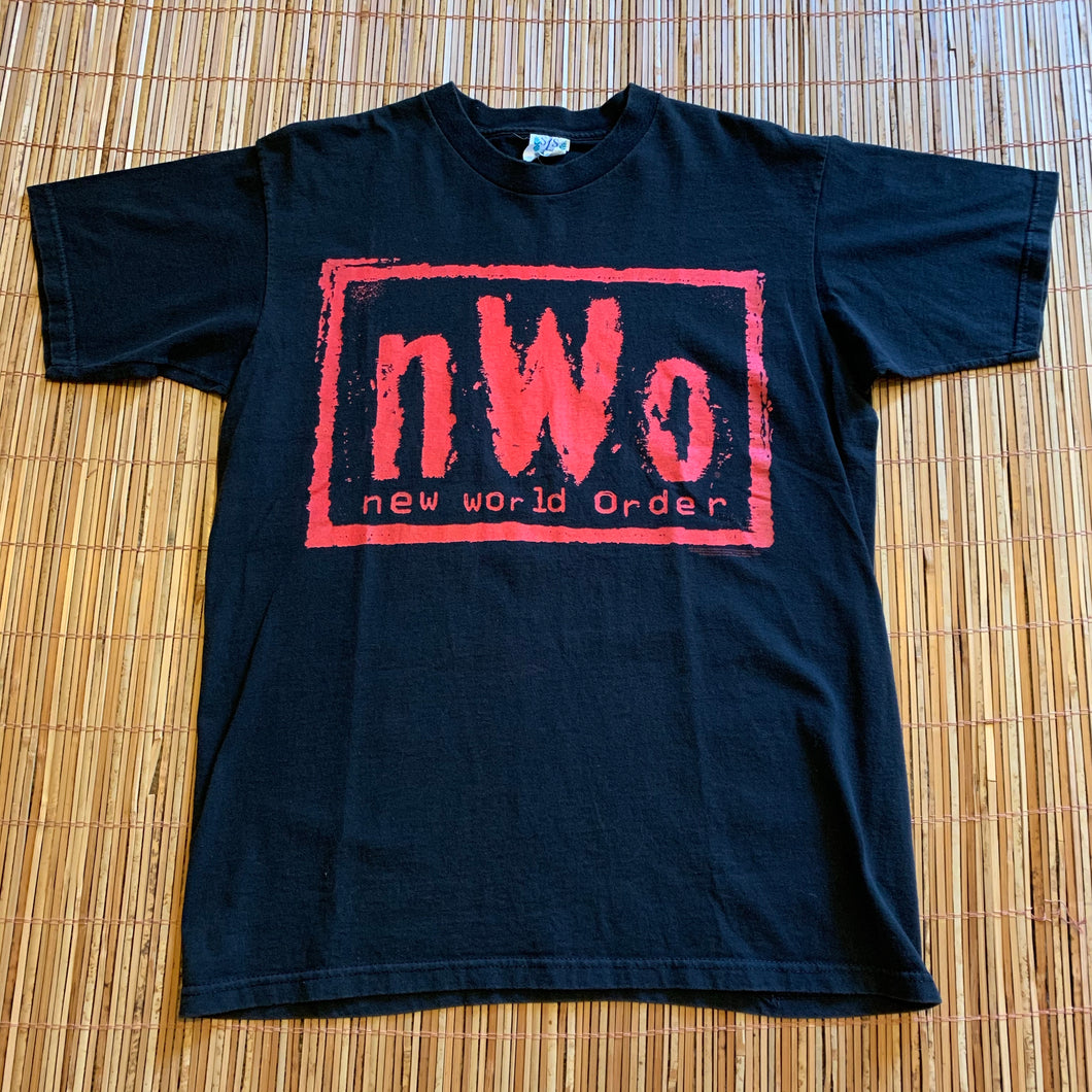L - Vintage 1998 NWO WWE Shirt