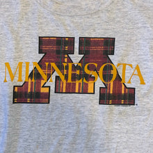 Load image into Gallery viewer, L - Vintage Minnesota Shirt