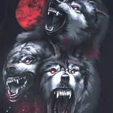 Load image into Gallery viewer, M - Growling Wolves Graphic Shirt