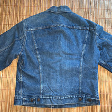 Load image into Gallery viewer, M/L - Vintage 1970s Blanket Lined Denim Levi’s Jacket