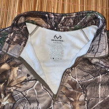 Load image into Gallery viewer, L - Realtree 1/4 Zip Fleece Sweater