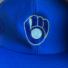 Load image into Gallery viewer, Vintage Milwaukee Brewers Hat