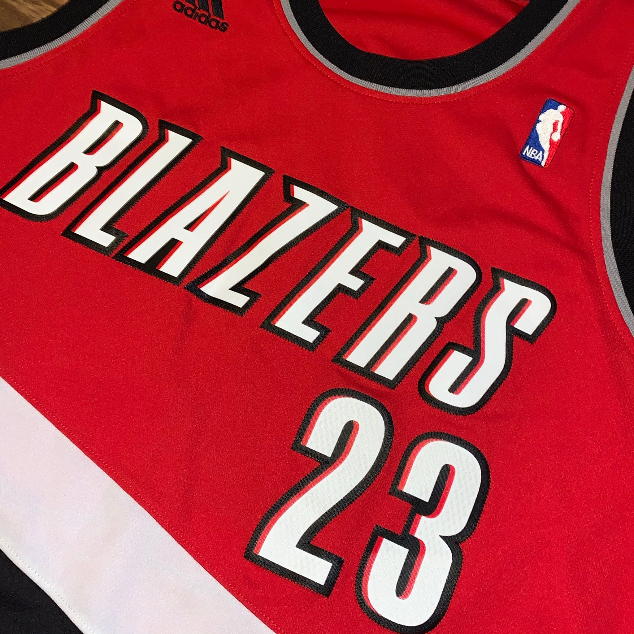 Long L - Marcus Camby Portland Trailblazers Rare Stitched Adidas Jerse –  Twisted Thrift