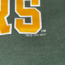 Load image into Gallery viewer, L - Vintage 1996 Green Bay Packers Classic Champion Crewneck