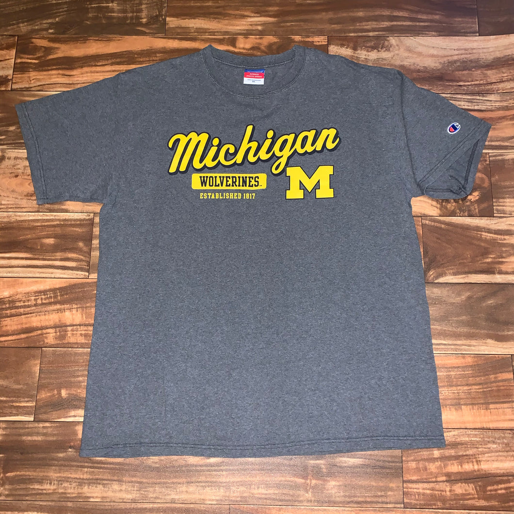 XL - Michigan Wolverines Champion Shirt