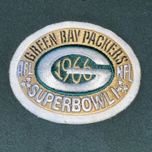 Load image into Gallery viewer, L - Vintage Super Bowl 1 Champion Sweater