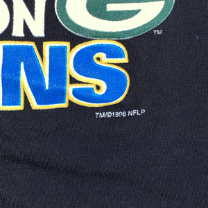 M - Vintage 1996 Green Bay Packers Cheese Helmet Shirt