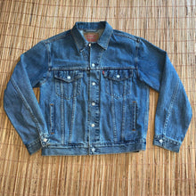 Load image into Gallery viewer, M - Levi’s Denim Jean Jacket