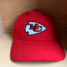 Load image into Gallery viewer, Kansas City Chiefs Strapback Hat