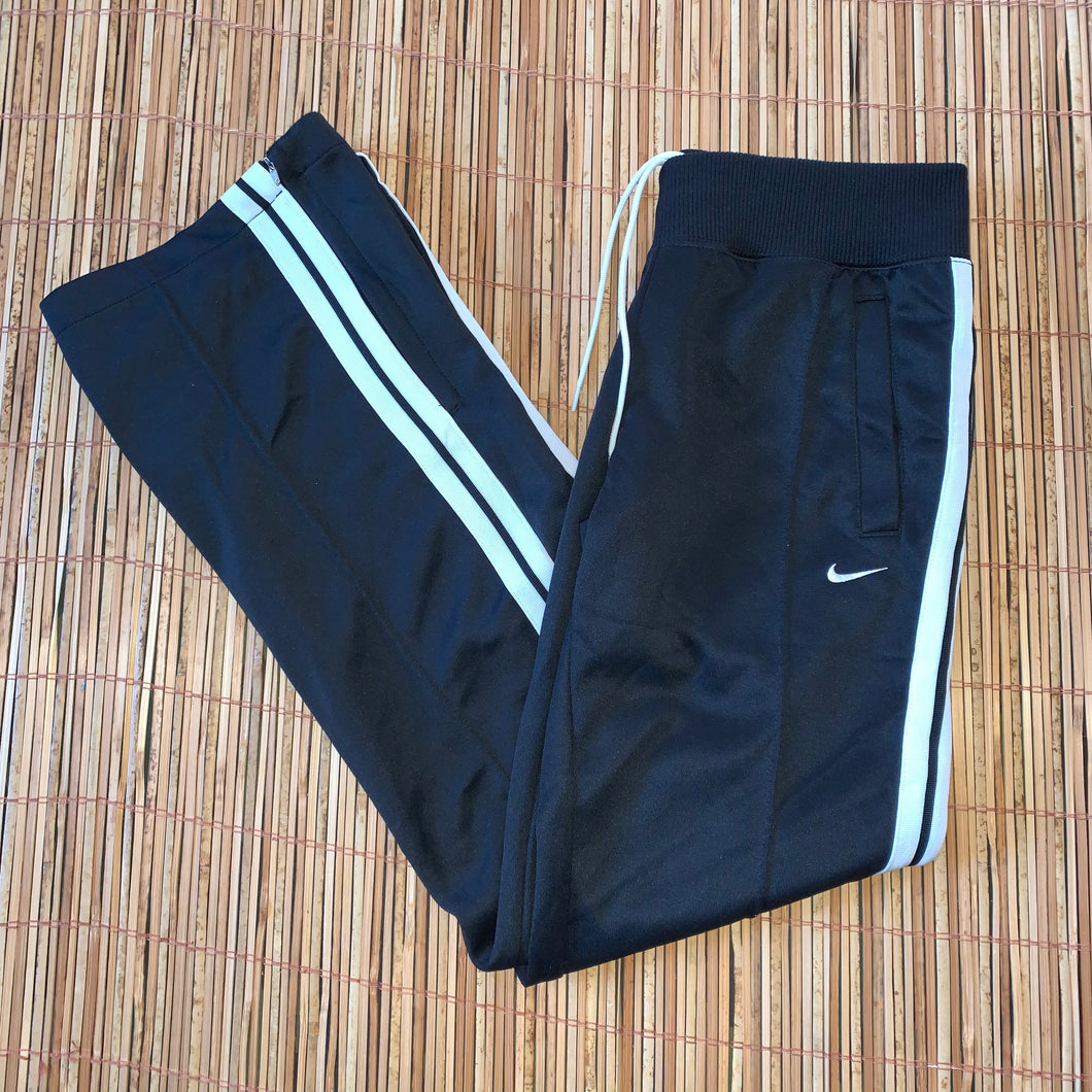 M - Nike Track Pants