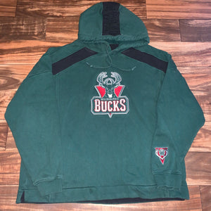 XL - Milwaukee Bucks NBA Exclusive Collection Hoodie