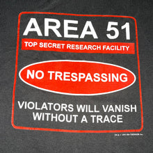 Load image into Gallery viewer, XL - Vintage Area 51 Alien Shirt