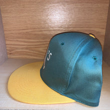 Load image into Gallery viewer, Vintage Oakland A’s Baseball Hat