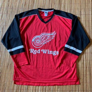 XL - Vintage Red Wings NHL Hockey Jersey