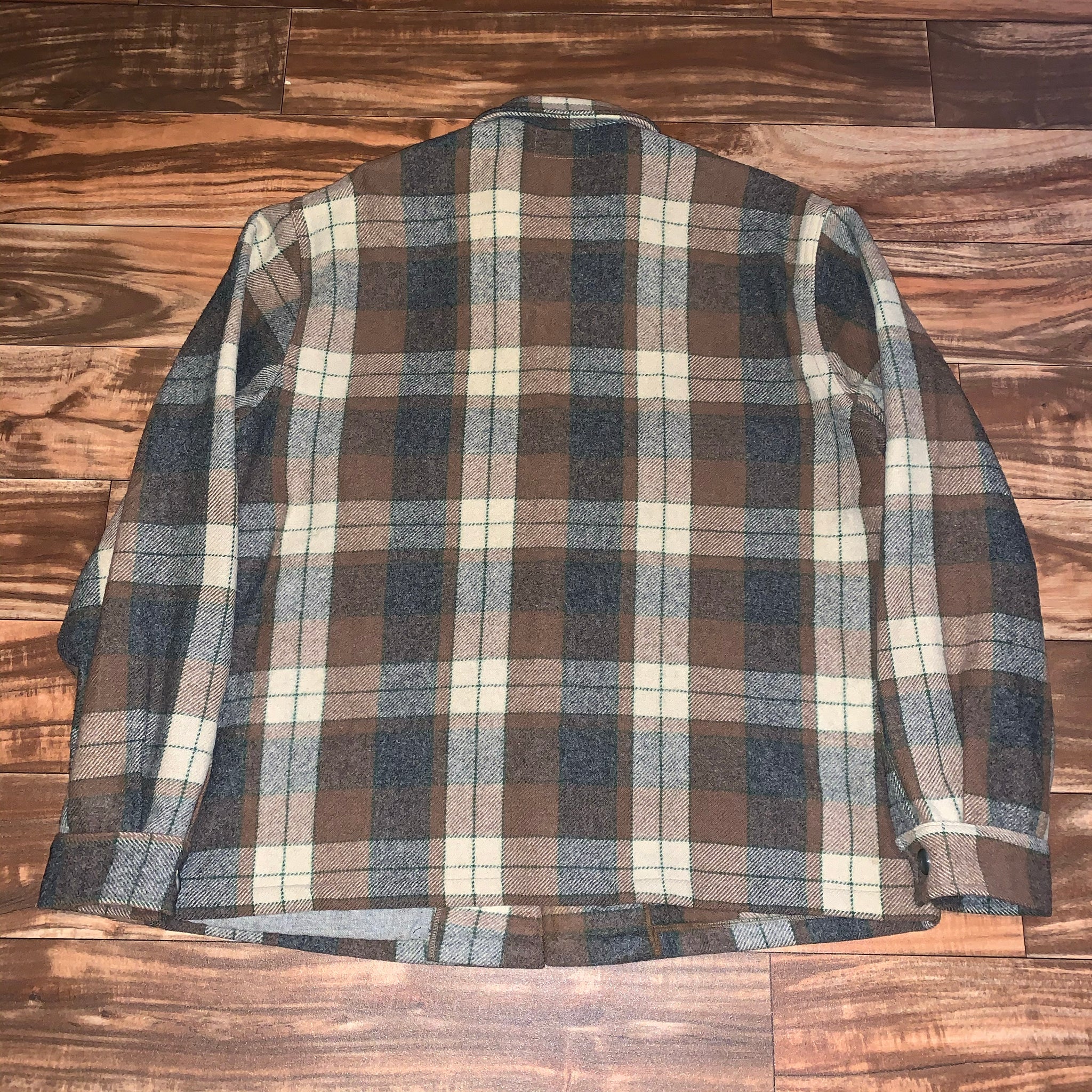 L/XL - Vintage 1940s/50s Chippewa Woolen Mills Wisconsin Flannel