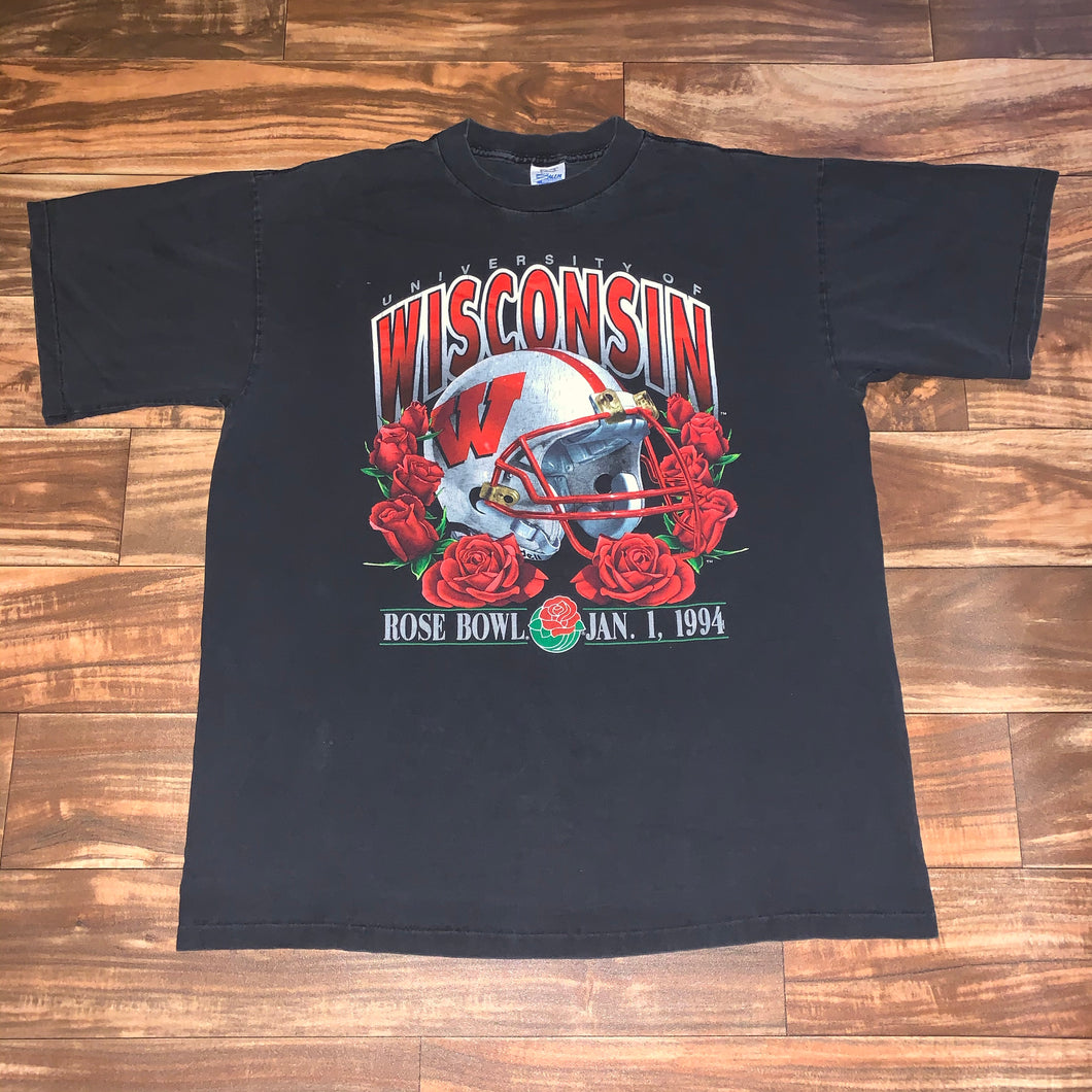 XL - Vintage Wisconsin Badgers Rose Bowl Shirt