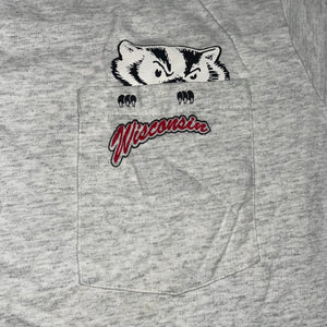 M - Vintage Wisconsin Badgers Pocket Shirt