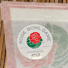 Load image into Gallery viewer, Wisconsin Badgers Rose Bowl Pennant