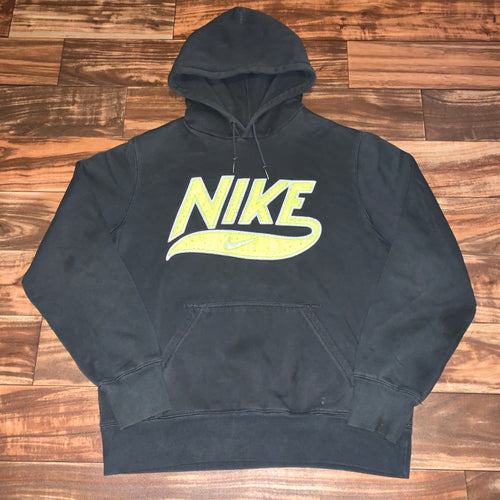 L/XL - Nike Carpet Spellout Hoodie
