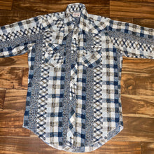 Load image into Gallery viewer, L - Vintage Wrangler Long Tails Western Pearl Snap Flannel Shirt