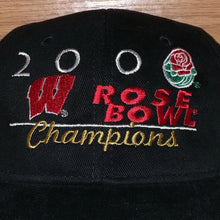 Load image into Gallery viewer, Vintage Wisconsin Badgers Rose Bowl Hat NEW