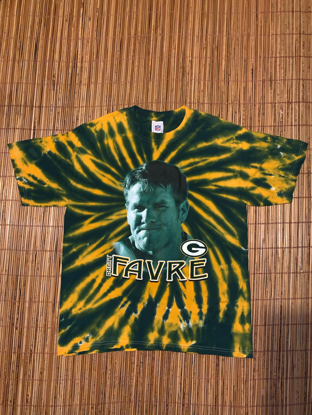 L - Vintage Brett Favre Tie Die Packers Shirt
