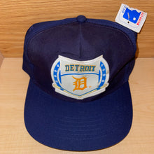 Load image into Gallery viewer, Vintage NWT Detroit Tigers Drew Pearson Snapback Hat