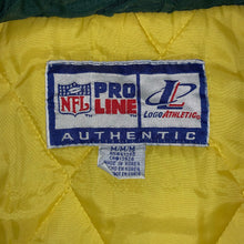 Load image into Gallery viewer, M/L - Vintage Green Bay Packers Jacket