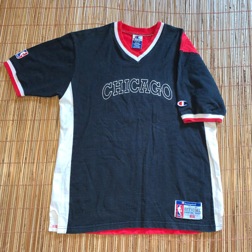 Youth L(Fits Adult M) - Vintage Chicago Bulls Champion Shooting Shirt