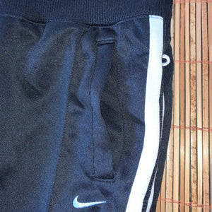 M - Nike Track Pants
