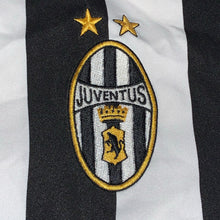 Load image into Gallery viewer, L - Nike Juventus Striped Jersey