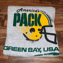 Load image into Gallery viewer, M/L - Vintage Green Bay Packers Helmet Crewneck