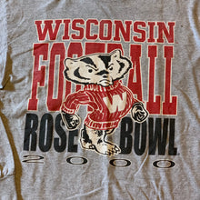 Load image into Gallery viewer, M - Wisconsin Badgers Rose Bowl 2000 Shirt