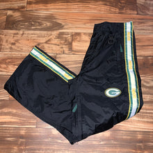 Load image into Gallery viewer, L/XL - Vintage Green Bay Packers Windbreaker Pants
