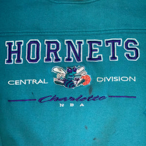 M - Vintage 90s Charlotte Hornets Sweater