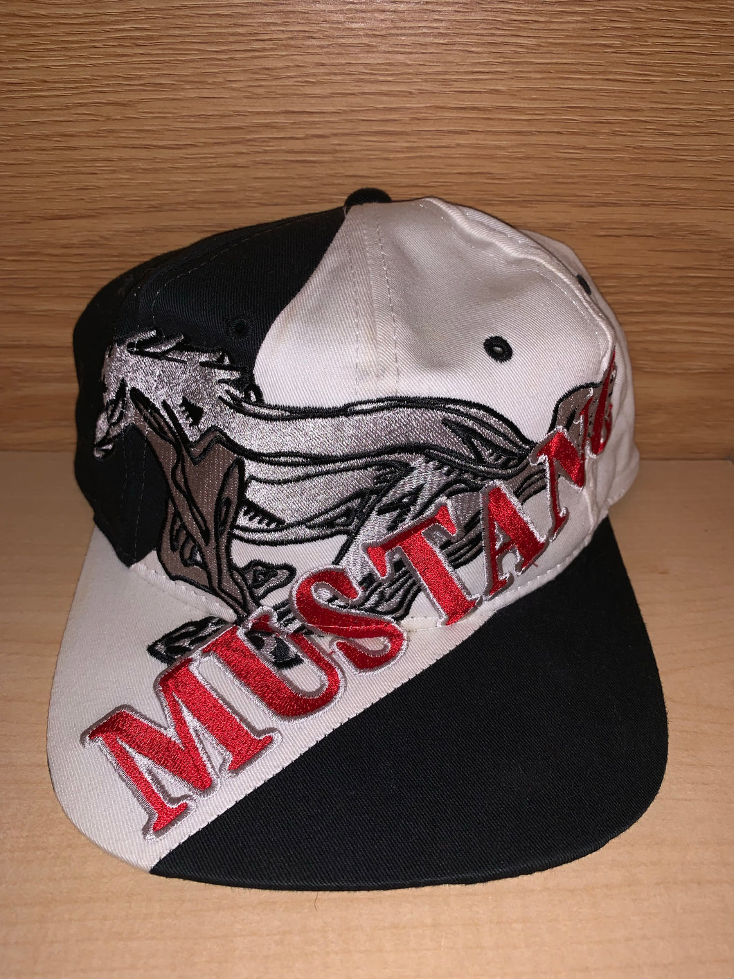 Vintage Ford Mustang Hat
